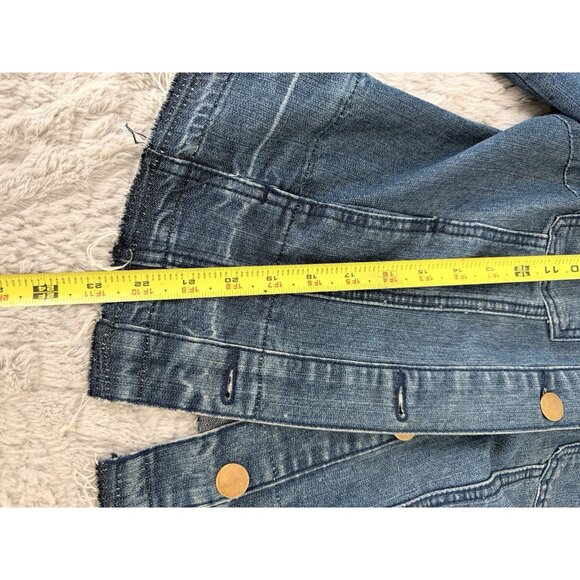 Versona Women’s Denim Jean Jacket Small Medium Wash Raw Hem Button Front Stretch - Picture 6 of 10